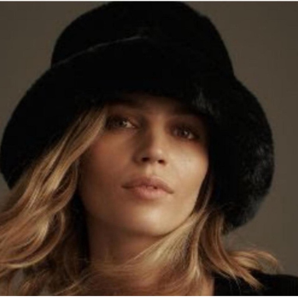 NWT Anthropologie Faux Fur Black Bucket Hat